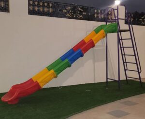 IN DOOR AND OUTDOOR BIG PLAYGROUND SLIDE SIZE ; 405X90X330CM