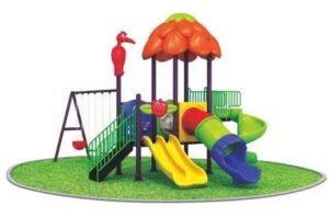 OUTDOOR PLAYGROUND TOY WITH 3 SWINGS AND 4 SLIDES SIZE; 610X400X330CM