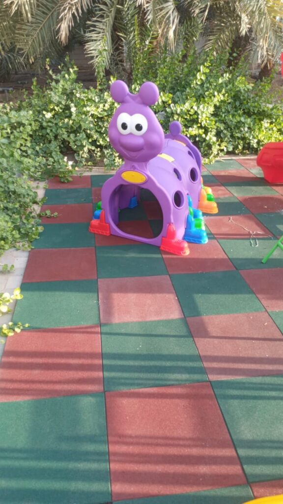 Purple Caterpillar Tunnel Playground – Large Indoor & Outdoor Activity Toy – Size: 210×100×108 cm