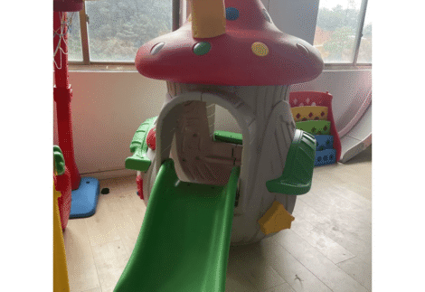 Plastic Kids Playhouse – Indoor & Outdoor Toy – Size: 205×140×170 cm