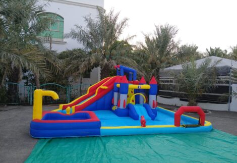 Inflatable Water Slide & Obstacle Course - Heavy-Duty - Size: 576×520×247 cm