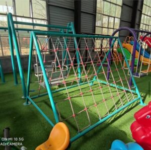 OUTDOOR CLIMB SHAPE “A” – 226X180X160 CM