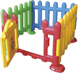 KIDS PLASTIC FENCE WITH GATE INDOOR AND OUTDOOR SIZE ;400X75CM