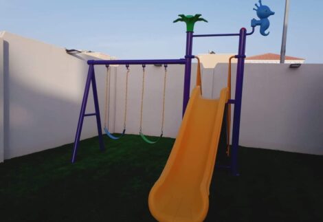 Outdoor Playground Toy with 2 Swings & 1 Slide, Pipe Diameter 76mm – Safe & Durable – Size 355x284x300 cm
