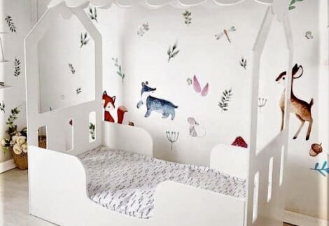 Hut kids bed