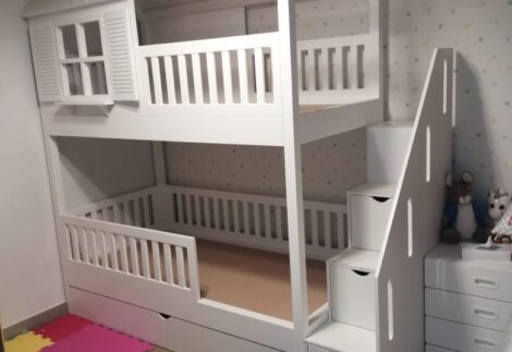 House-shaped bunk bed with stair and bottom drawers