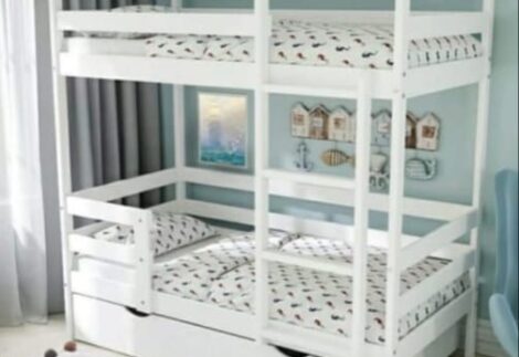 Bunk bed