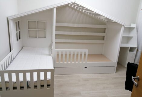 L shaped bed with desk