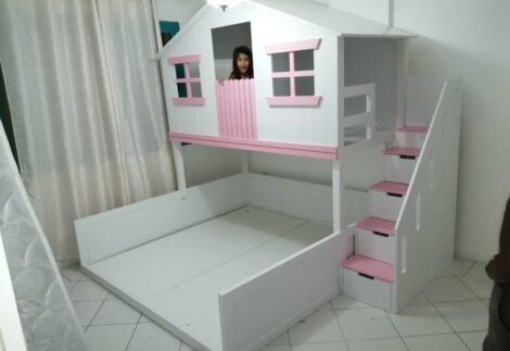 The house's bed consists of two floors, a ground and upper bed, and a side stair