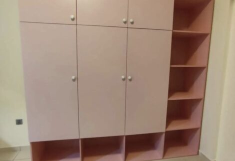 Wardrobe with Storage Units & Side Shelves