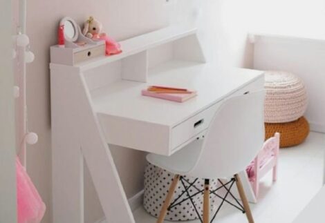 Modern Kids’ Desk with Built-in Storage
