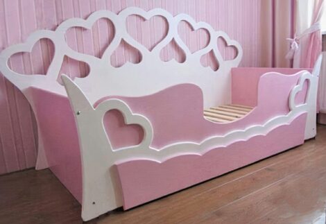 Royal Crown-Shaped Kids Bed