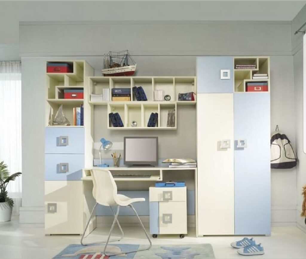 Complete Desk Unit with Cabinets & Storage Shelves