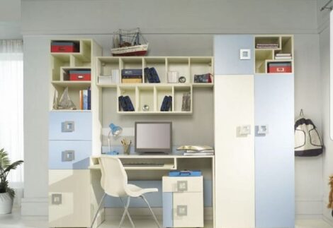Complete Desk Unit with Cabinets & Storage Shelves