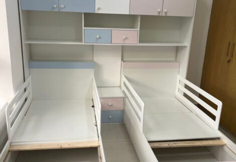 2 beds, nightstand, overhead cabinets