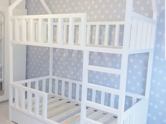 Bunk bed with ladder, with vertical opening fence