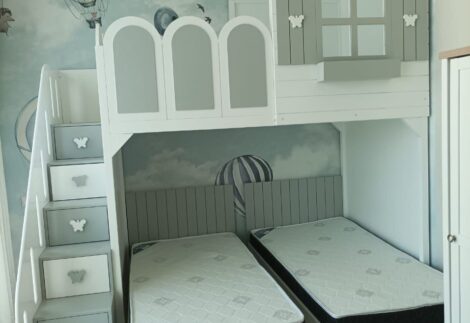 Bunk bed