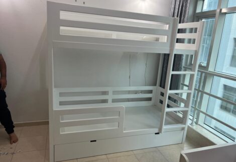 BUNK BED