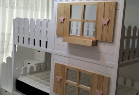 BUNK BED