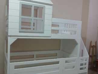 Bunk bed , with 2 doors