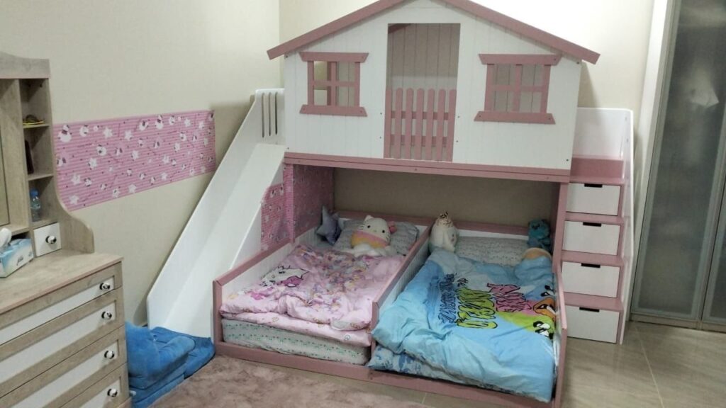 TRIPLE house BED