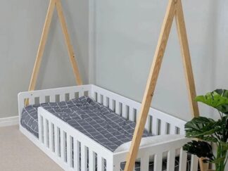Ground bed with tent frame, with partitions