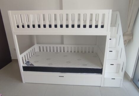 BUNK BED