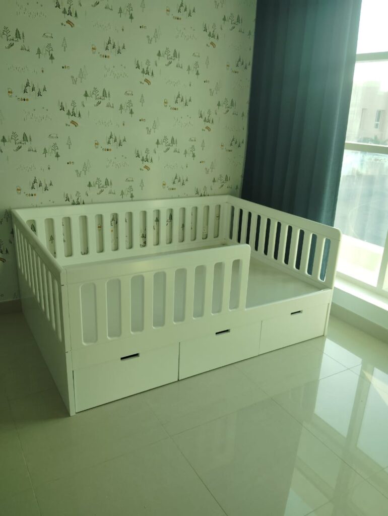 MONTESSORI BED WITH 3 DRAWERS