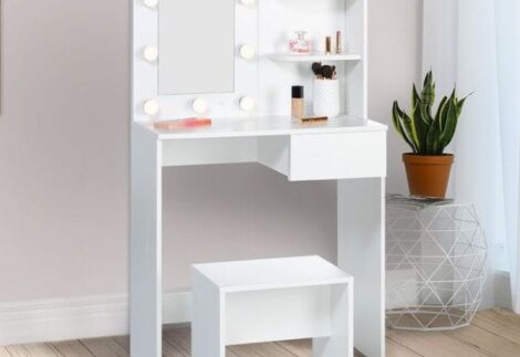 Sweet Dresser