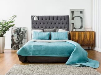UPHOLSTERED BED
