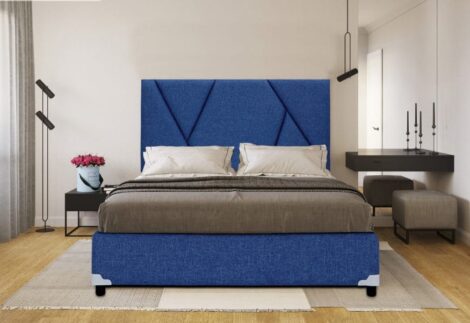 UPHOLSTERED BED