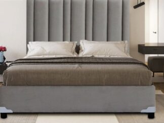 UPHOLSTERED BED