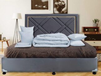 UPHOLSTERED BED