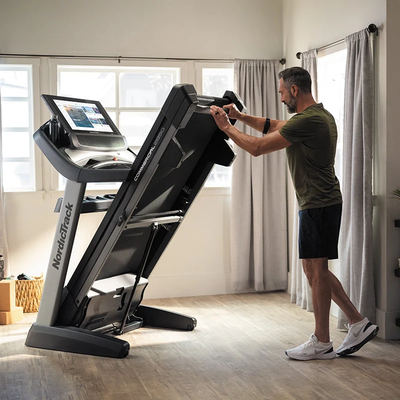 NordicTrack Treadmill Commercial 2950 - Image 9