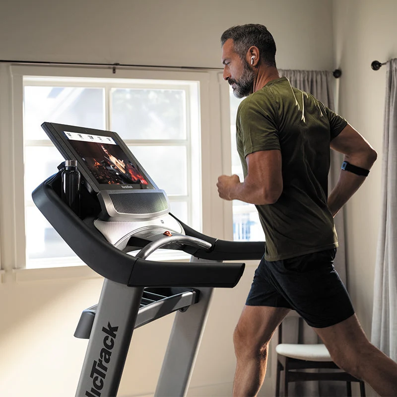 NordicTrack Treadmill Commercial 2950 - Image 8