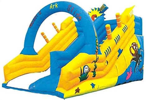 Inflatable Toy Bouncy Castle - Indoor & Outdoor - Size: 8×4×4.8 m